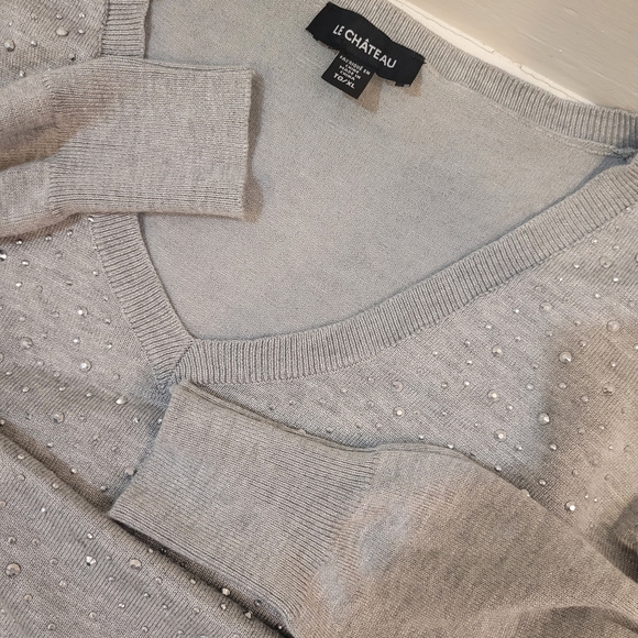 Le Chateau VNeck with Rhinestones sz XL - Picture 8 of 8